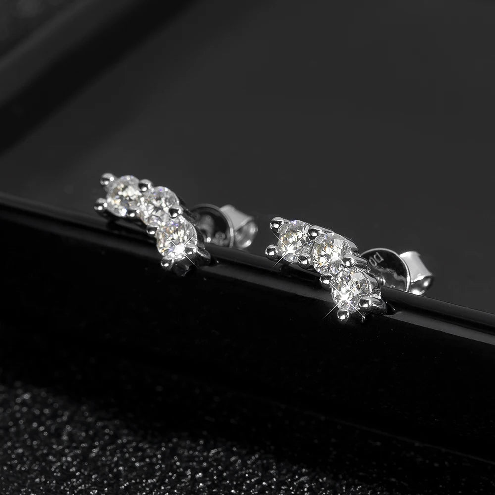 Brincos de Prata 925 com Moissanites Redondos Diamond Glow | Atelier Moissan