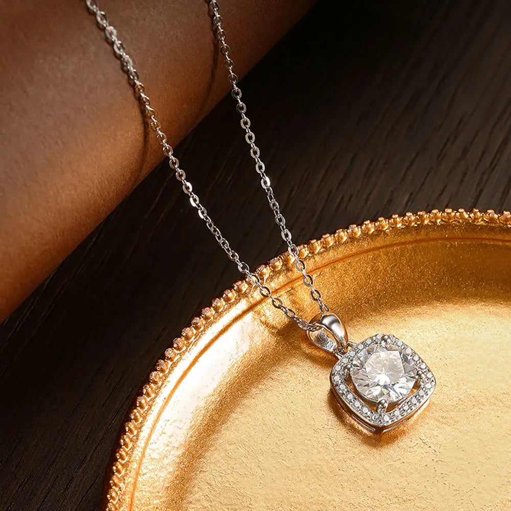 Colar Moissanite Sparkling Elegance Prata 925 e Ouro Branco 18k