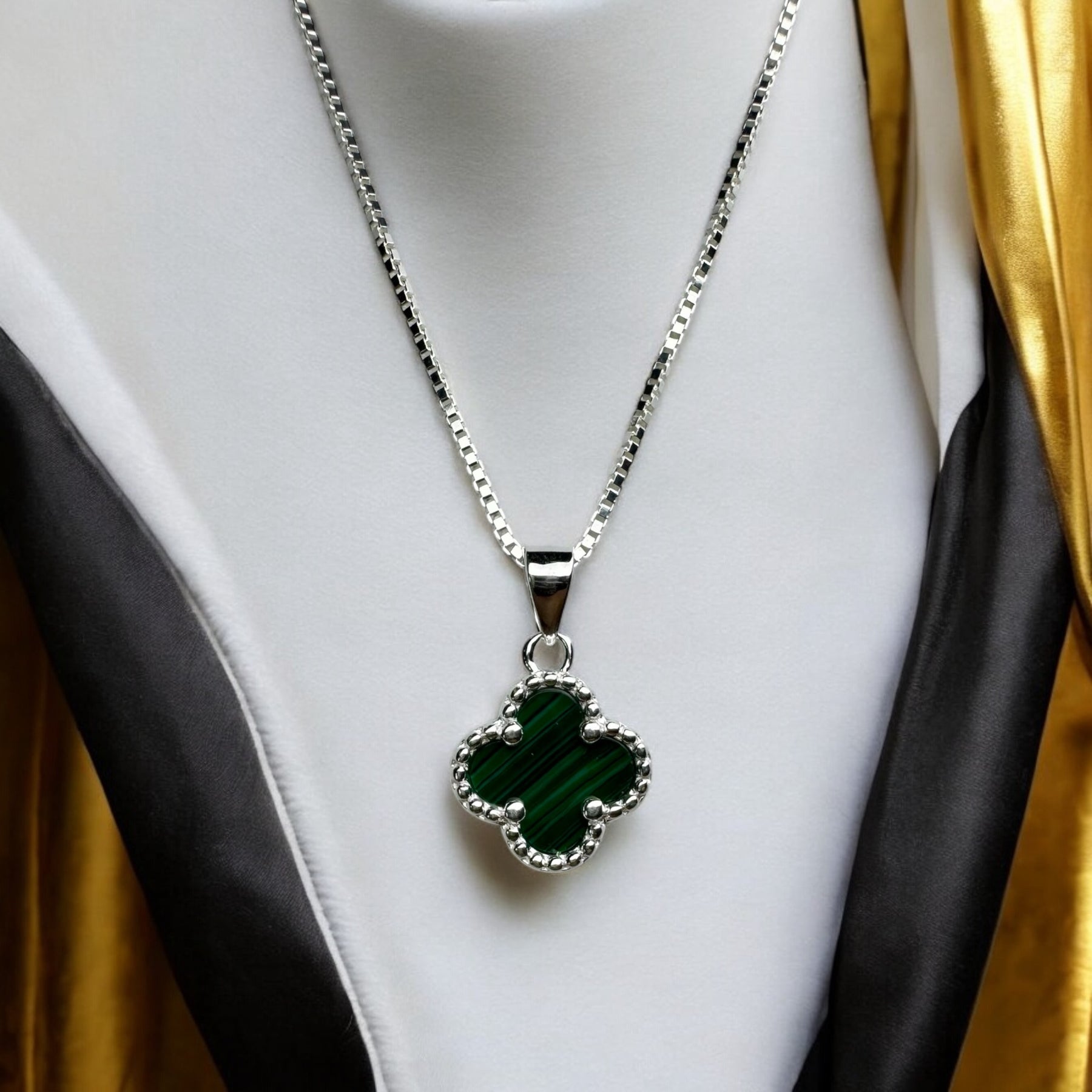 Colar Trevo Malaquita Prata 925 Legítima Elegante e Sofisticado
