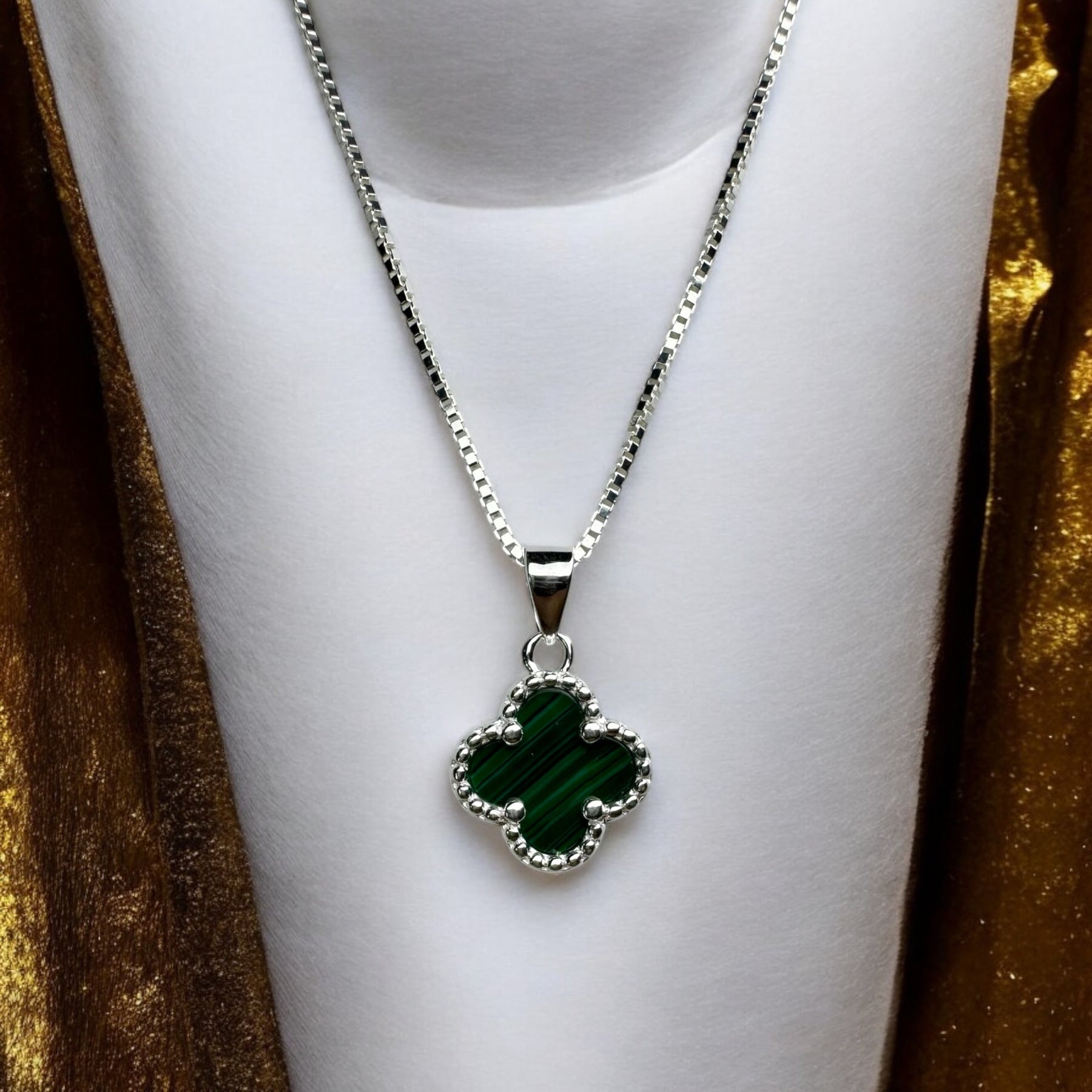 Colar Trevo Malaquita Prata 925 Legítima Elegante e Sofisticado
