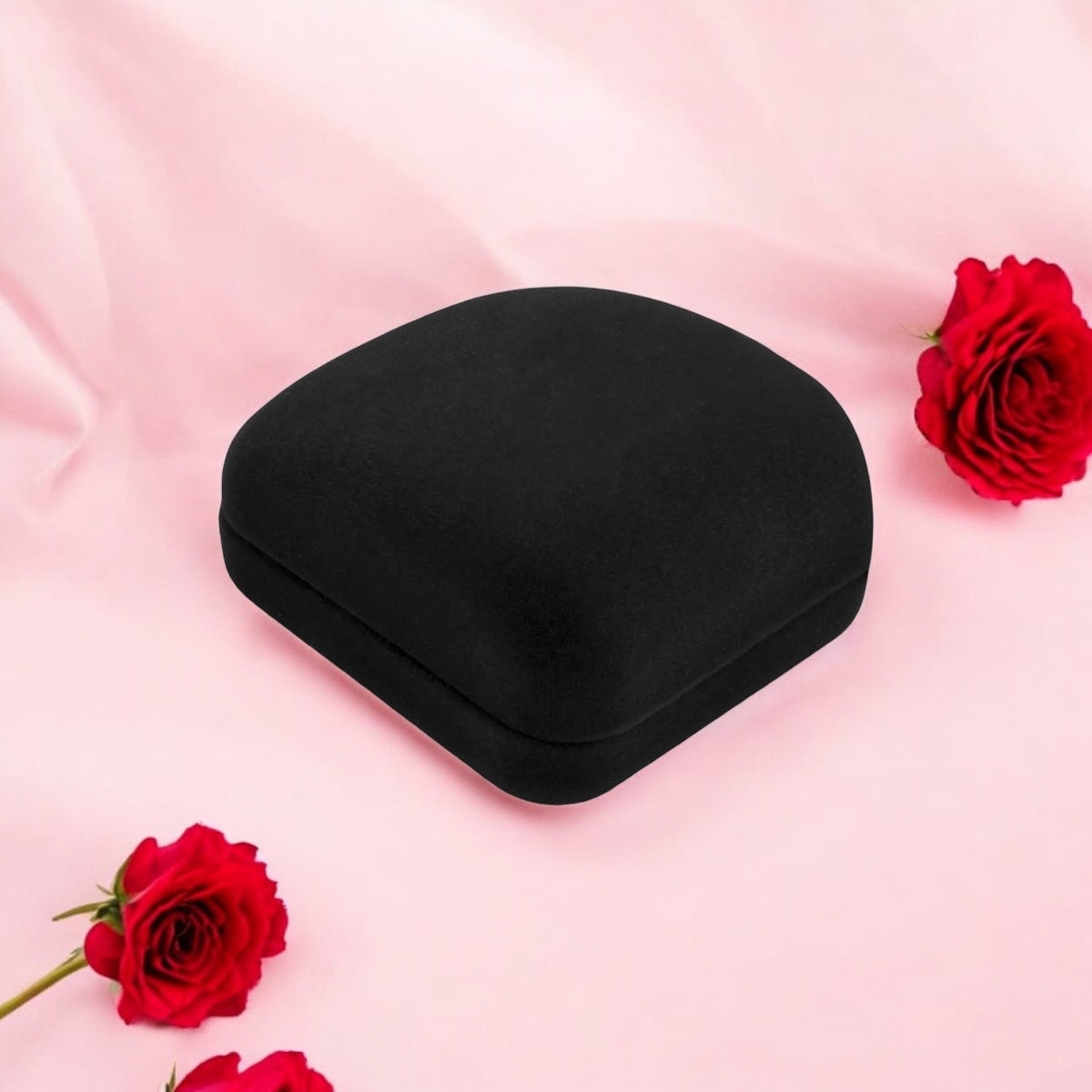 Estojo de Veludo Preto para Anel Corte H – Luxo e Sofisticação Atelier Moissan