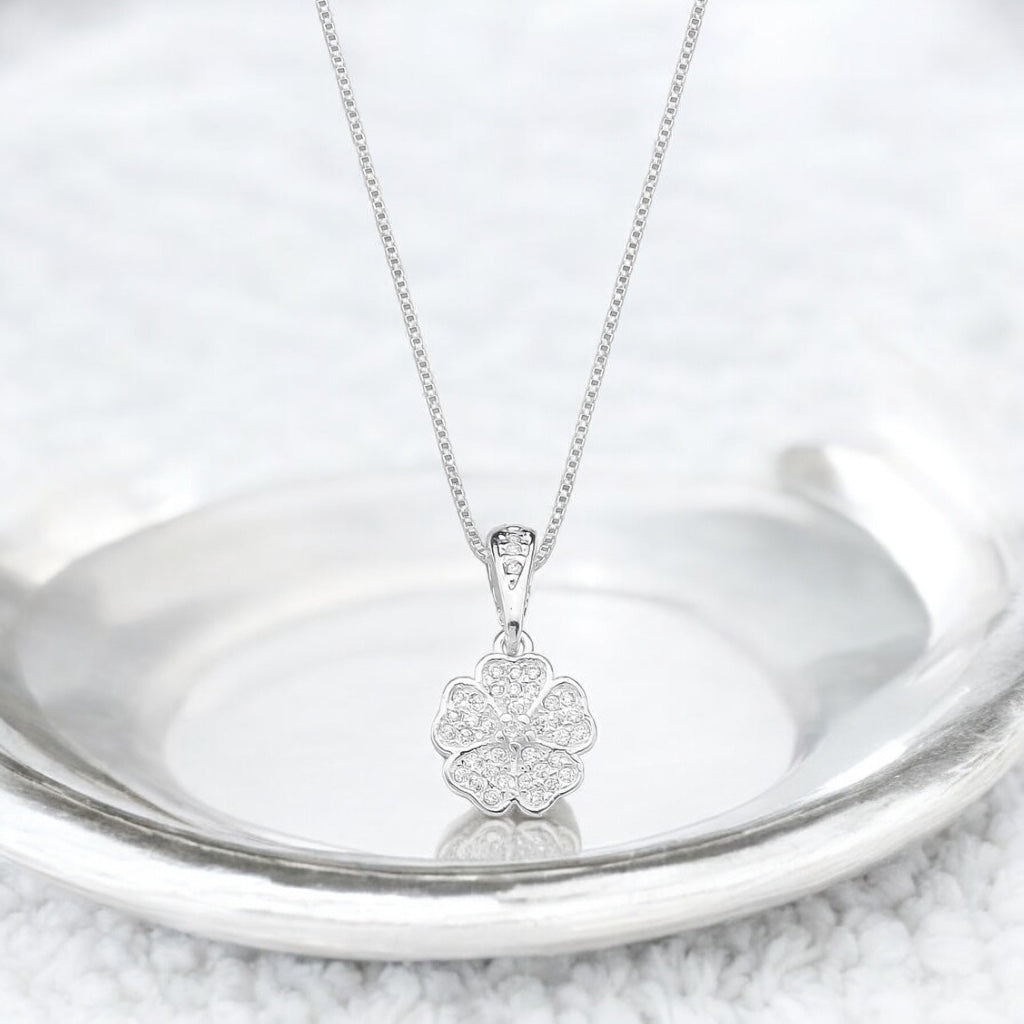 Gargantilha Trevo de Prata 925 – Inspiração Van Cleef