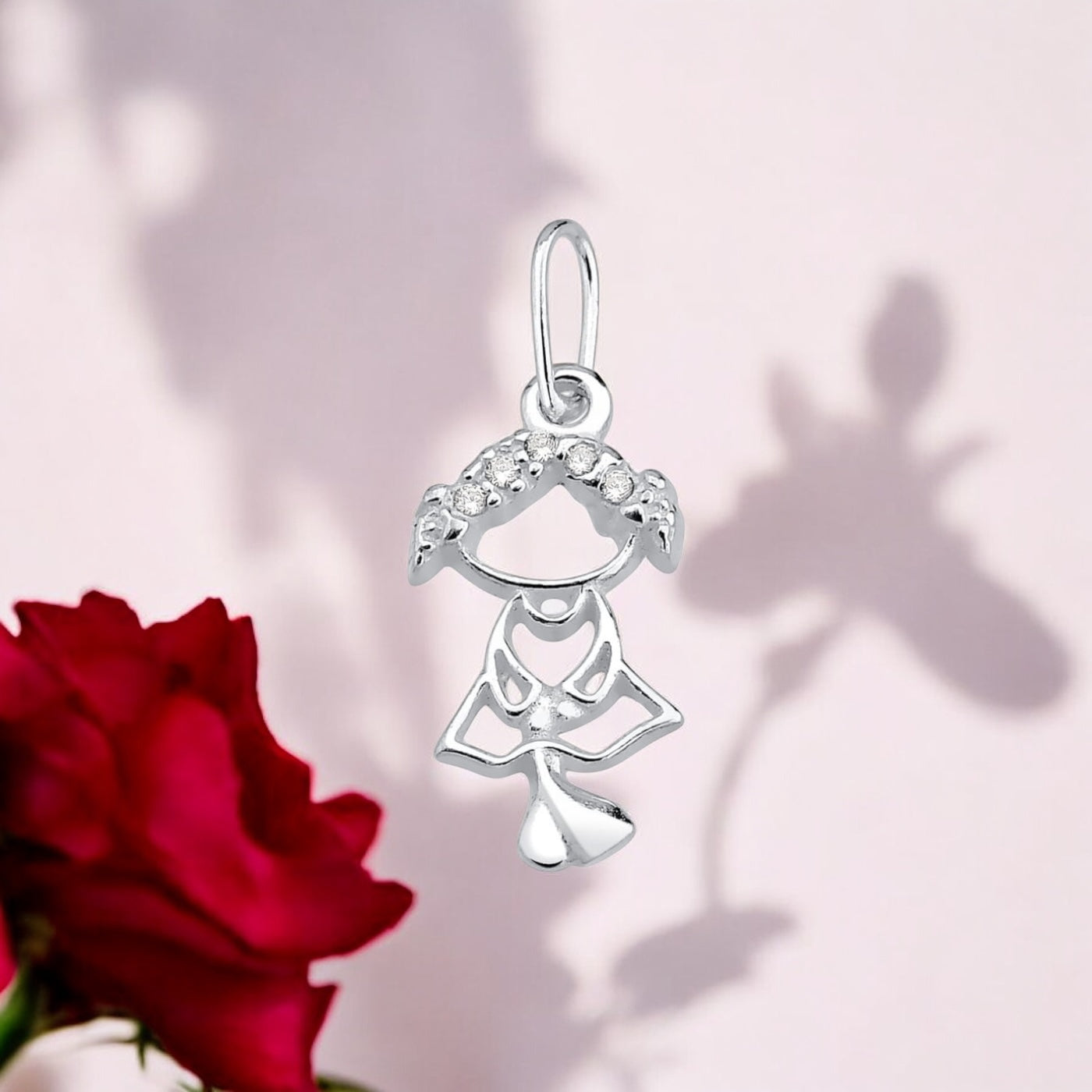 Pingente Menina Cravejado com Micro Zircônia – Prata 925