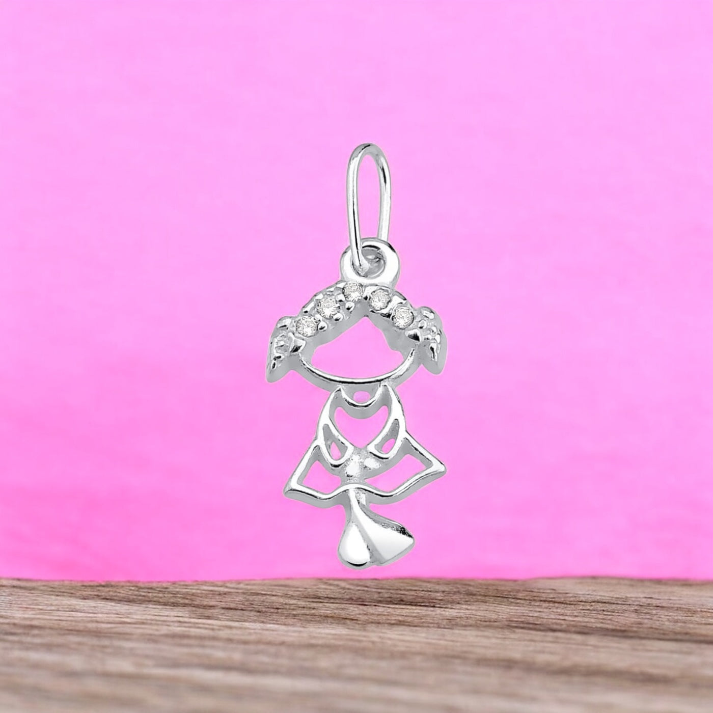 Pingente Menina Cravejado com Micro Zircônia – Prata 925