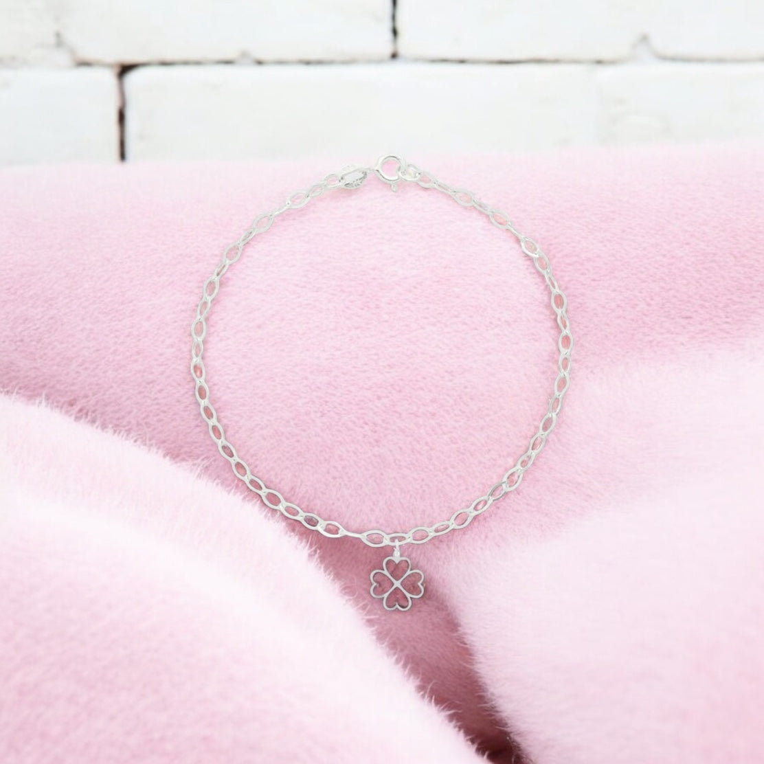Pulseira Feminina Elo Oval Pingente Trevo 4 Folhas Prata 925