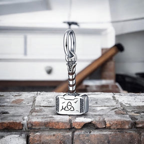 Berloque Martelo do Thor com Detalhes Esmaltados Prata 925