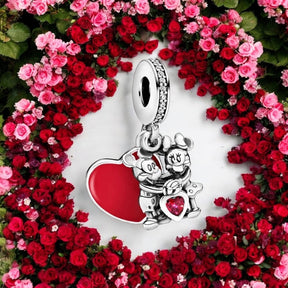 Berloque Mickey e Minnie com Coração Vermelho em Prata 925