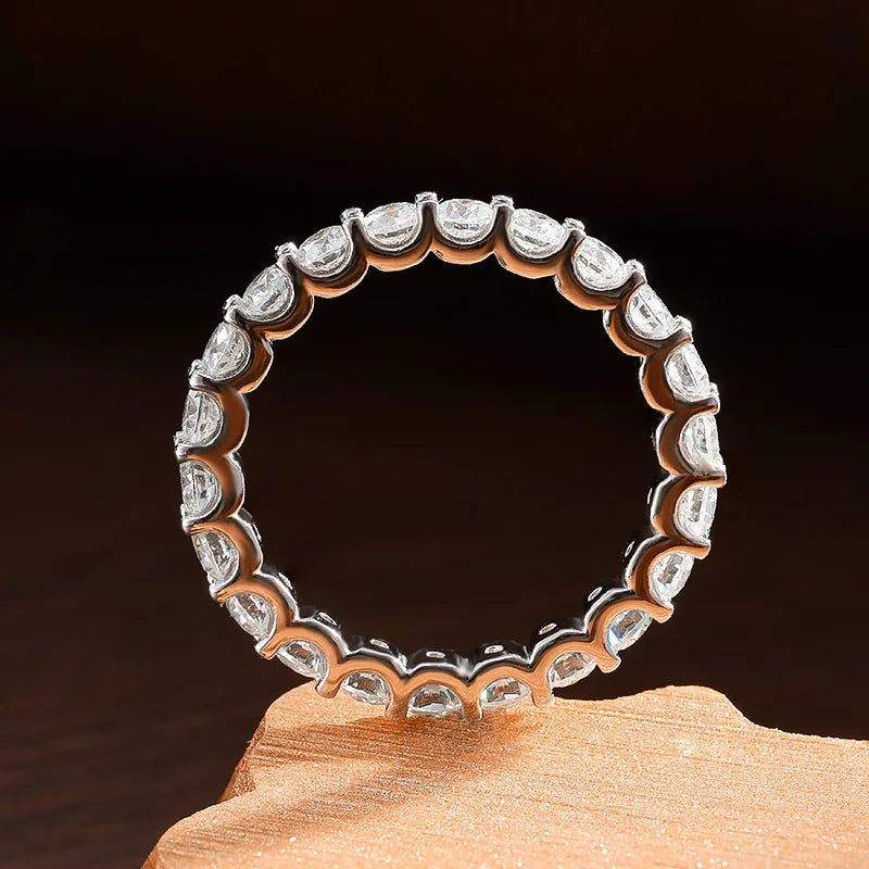 Anel Eternity de Prata 925 com Moissanite Infinite Glow | Atelier Moissan2