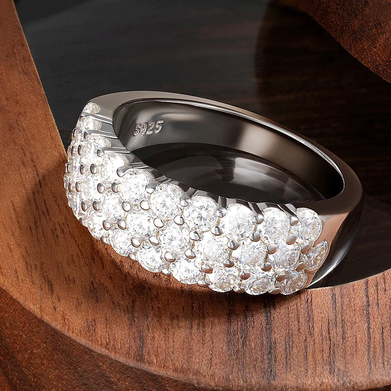 Anel Moissanite 3 Filas Half Eternity Prata 925 com Ouro Branco 18k