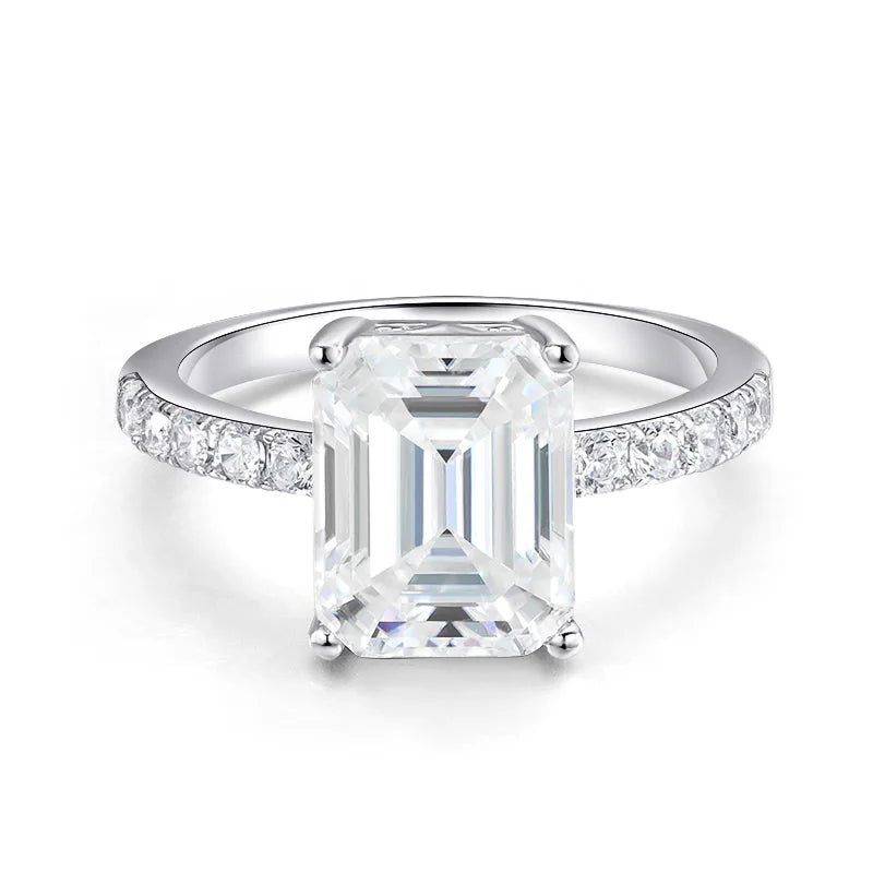 Anel Solitário Moissanite Emerald Lux em Prata 925 com Ouro Branco 18k