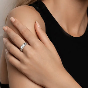 Anel de Noivado Moissanite Prata 925 com Ouro Branco 18k | Atelier Moissan