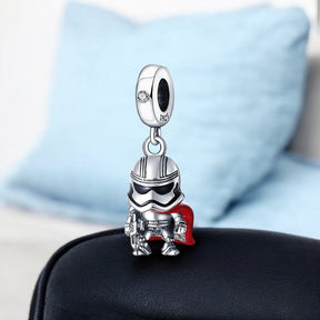 Berloque Stormtrooper com Detalhes Esmaltados em Prata 925