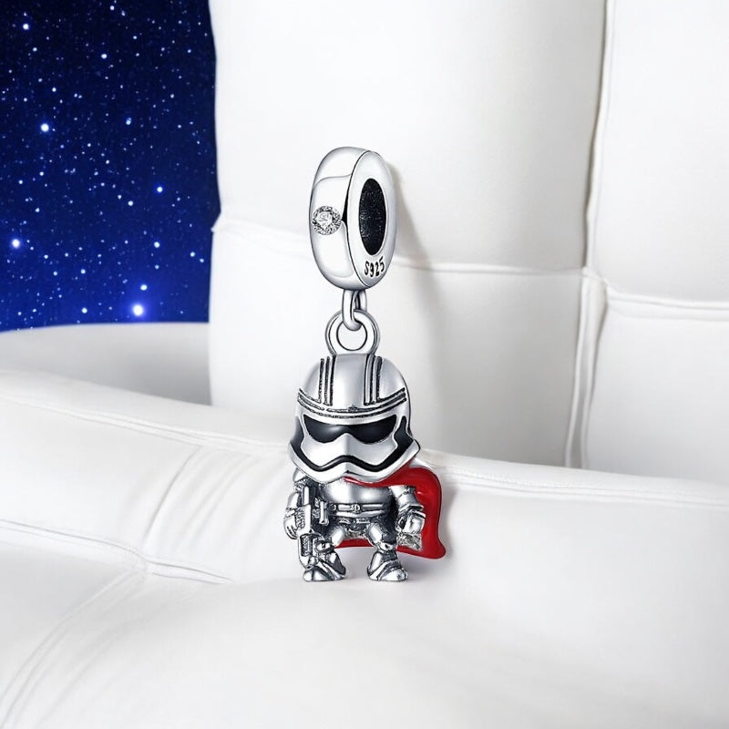 Berloque Stormtrooper com Detalhes Esmaltados em Prata 925