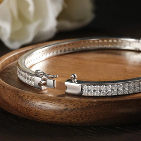 Bracelete Elegância de Prata 925 com Moissanites Classic Radiance | Atelier Moissan
