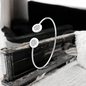 Bracelete Minimalista Cravejado em Prata 925 com Micro Zircônias