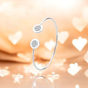 Bracelete Minimalista Cravejado em Prata 925 com Micro Zircônias
