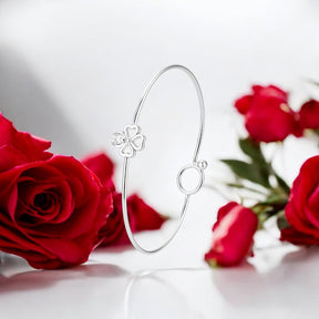 Bracelete Trevo Coração Zircônia 5x5 mm Prata 925 Delicado e Sofisticado