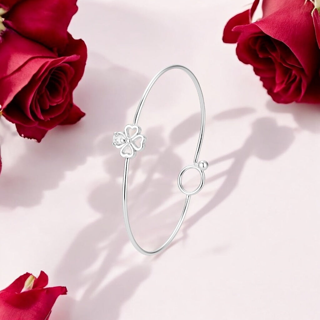 Bracelete Trevo Coração Zircônia 5x5 mm Prata 925 Delicado e Sofisticado