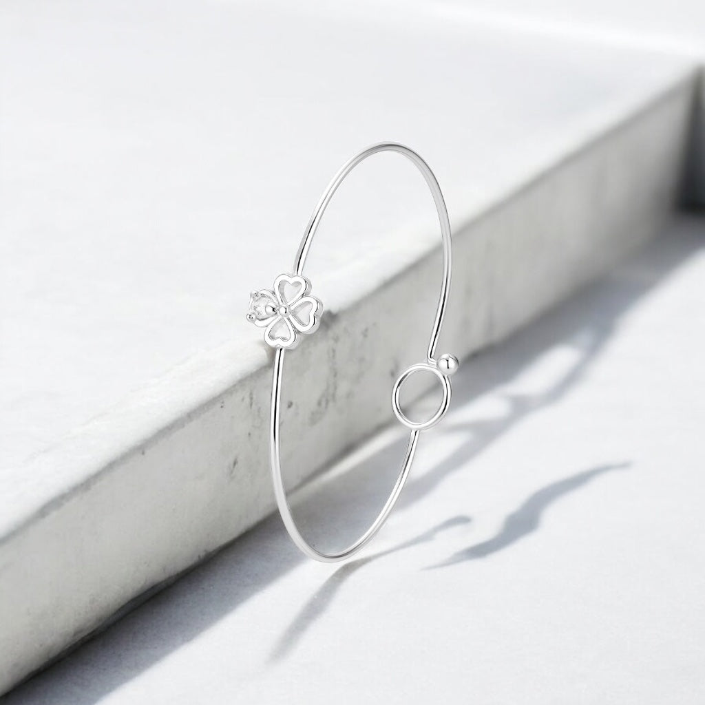Bracelete Trevo Coração Zircônia 5x5 mm Prata 925 Delicado e Sofisticado
