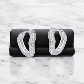 Brinco Argola Click Shine Coração Médio Cravejado com Zircônia em Prata 925