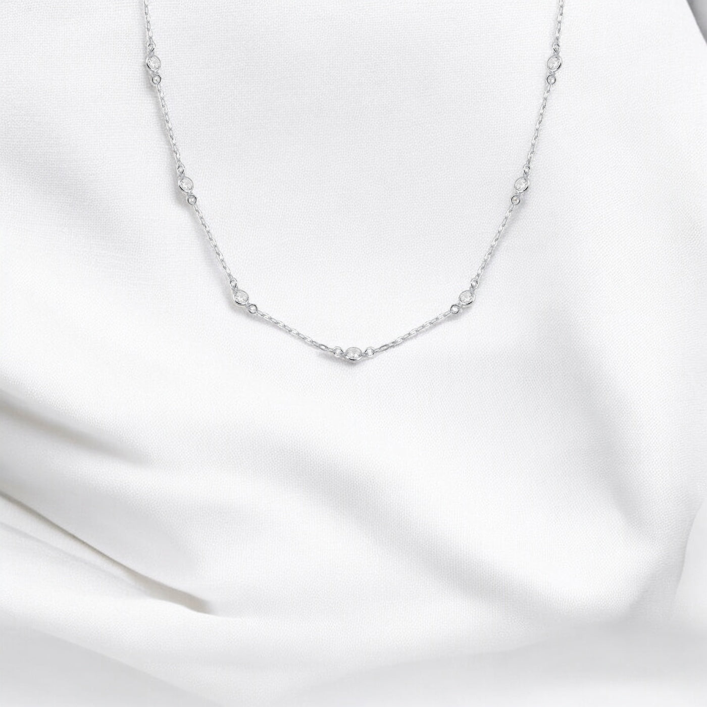Colar Choker Elos com Zircônia Cristal em Prata 925 – 35cm + Extensor