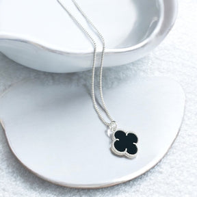 Colar Inspiração Trevo Ônix Prata 925