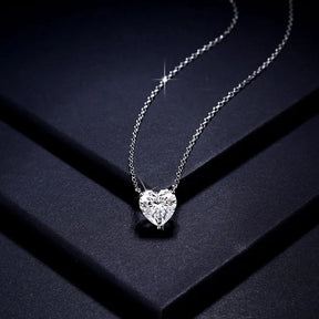 Colar de Prata 925 com Moissanite Coração Heart Glow | Atelier Moissan