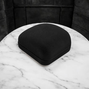 Estojo de Veludo Preto para Anel Corte H – Luxo e Sofisticação Atelier Moissan