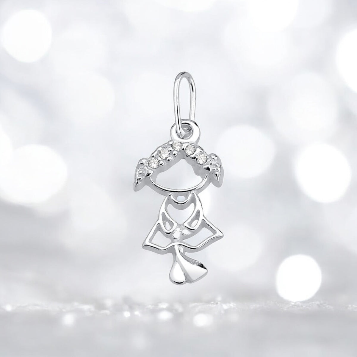 Pingente Menina Cravejado com Micro Zircônia – Prata 925