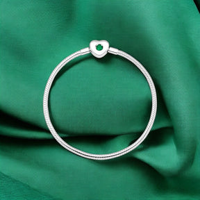 Pulseira Infini Coração com Zircônia Esmeralda – Prata 925 | Tamanho 18cm
