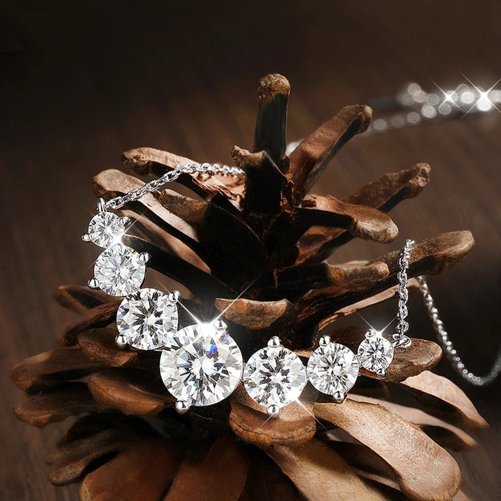 Colar Moissanite Oval Prata 925 Banhada a Ouro Branco 18k