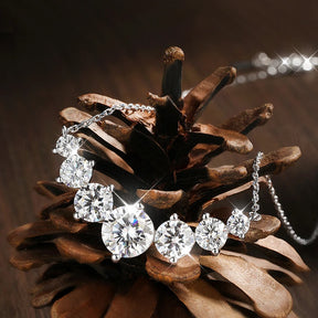 Colar Moissanite Oval Prata 925 Banhada a Ouro Branco 18k